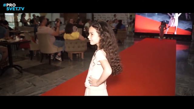 Детский показ "Summer Kids" смотреть онлайн