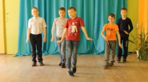 Батл 4-Б класса. Мальчики против девочек (Школа №18 г. Тореза)