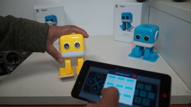 WLtoys Cubee F9 Intelligent Programming APP Control Dancing Robot Toys смотреть онлайн