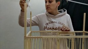 Деревянная клетка для мелких птиц (Wooden birdcage)