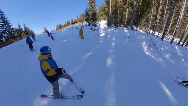 Bukovel Party Camp 2020. Горнолыжный тур в Буковель 2020. Общий спуск по 12 С, съемка go pro 360 смотреть онлайн