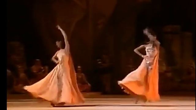 Gediminas Taranda. "Raymonda". Panaderos. смотреть онлайн