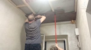 Монтаж ламината на потолок! Дёшево и "сердито"!