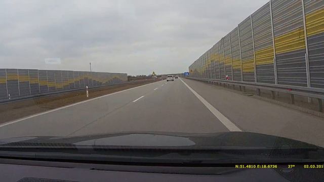Польша, S8 между Wroczlawом и Lodzю, ограничение 120, на круизе ровно 120 смотреть онлайн