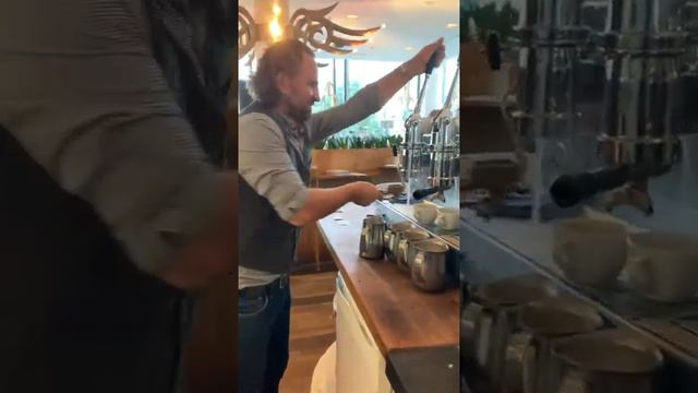 Барист. Просто кофе и так интересно смотреть смотреть онлайн