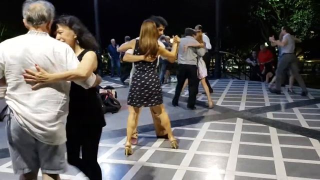 "LA GLORIETA" " La Milonga de Buenos Aires" Francisco Canaro & Ernesto Famá смотреть онлайн