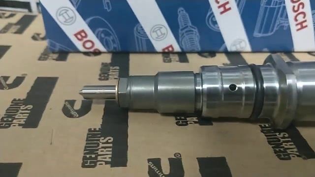 Форсунки Bosch для двигателей Cummins QSB 4.5 и 6.7 0445120231 5263262 6754113011 смотреть онлайн