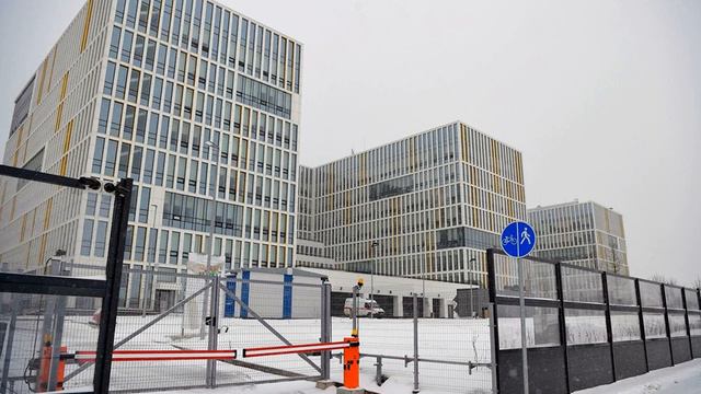 Пациентка больницы в Коммунарке рассказала об обстановке в клинике смотреть онлайн
