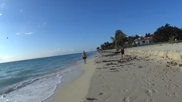 Пляж Ривьера-Майя, после шторма. Мексика. Январь 2018 смотреть онлайн