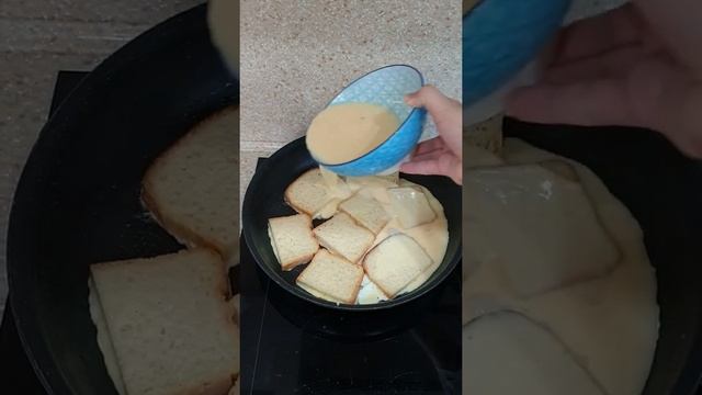 Омлет с гренками под сыром смотреть онлайн