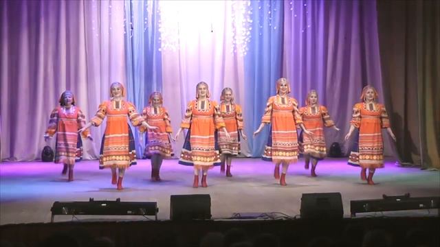 Народный танцевальный коллектив "Карусель" Брови мои брови смотреть онлайн