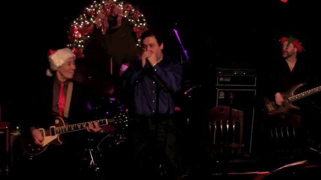 ''TREAT HER RIGHT'' - BOBBY MURRAY BAND @ Callahan's, dec 2014 смотреть онлайн