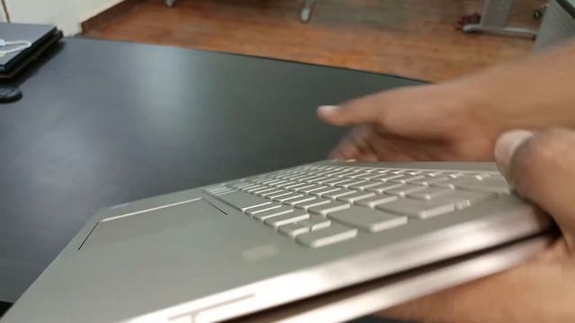 Lenovo YOGA C930 الفخامه + الشياكه смотреть онлайн