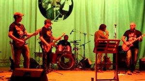 The Shakemakers