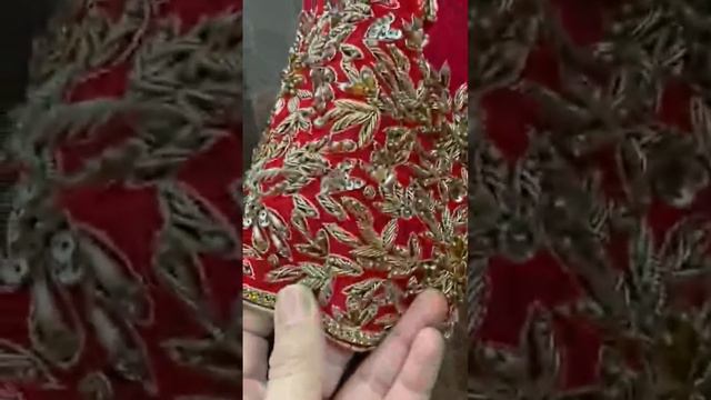 Embroidered bridal set red colour dress #embroidered #aariwork #partywear #walima #brandedshirts смотреть онлайн