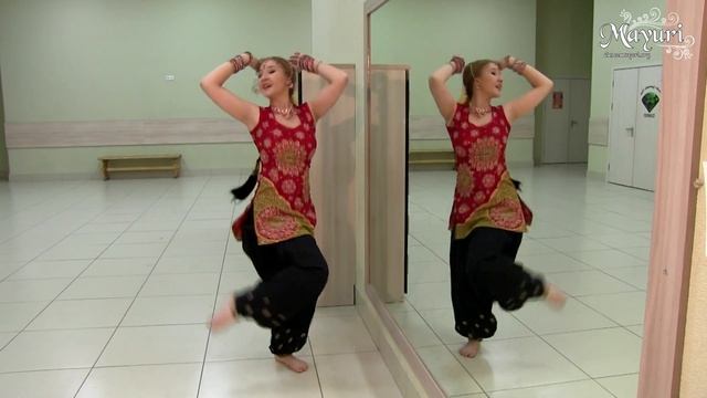 Cham Cham | Indian Dance Group Mayuri, Russia, Petrozavodsk смотреть онлайн