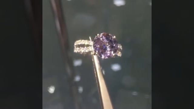Very rare taaffeite & diamond 18k ring смотреть онлайн