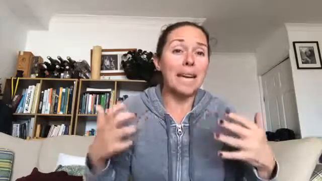 FREE 5 Day challenge to shift your mindset and energy into manifestation mojo! смотреть онлайн