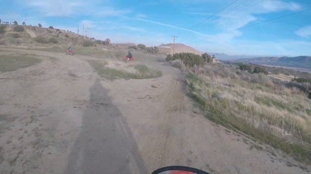 2022 CRF150RB vs. 2021 CRF250F on mini MX track | KUYA'S OF LA | Amateur dirt bike video | смотреть онлайн