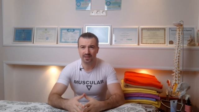 Почему НЕЛЬЗЯ ЗАКАЧИВАТЬ спину, если она болит? смотреть онлайн