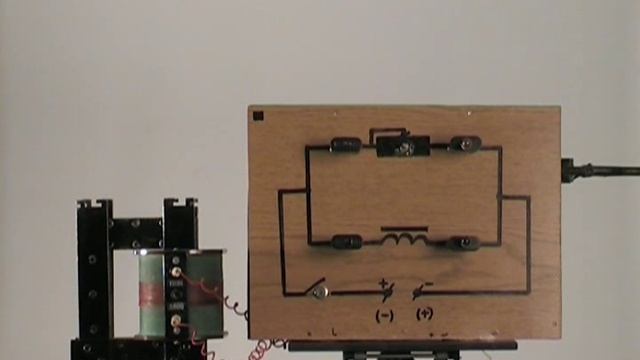 ЯВЛЕНИЕ САМОИНДУКЦИИ.ФИЗИКА.ХРОНИКА смотреть онлайн
