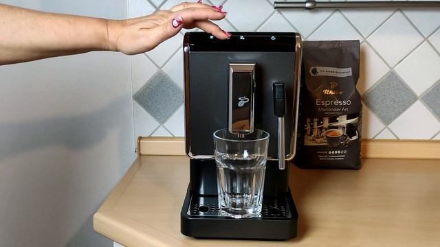 Tchibo Esperto Latte Kaffeevollautomat Test/Testbericht