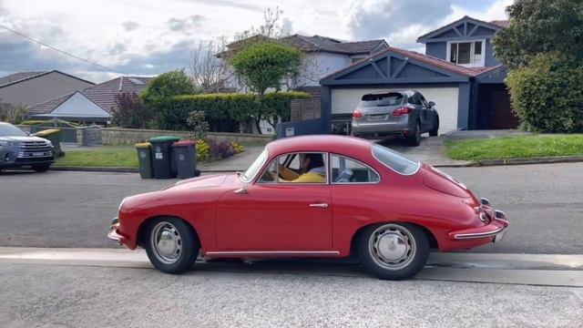 1964 Porsche 356 C - start up and drive off смотреть онлайн