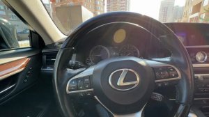 Lexus ES350 249лс, 2018г, 82.000км, цена 2.850.000 рублей.