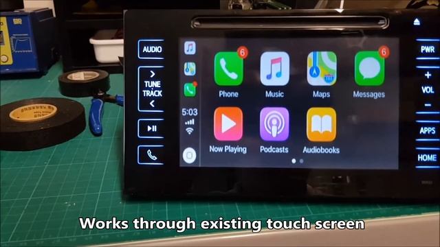 Toyota Hilux - Apple CarPlay Integration (Bench test) смотреть онлайн