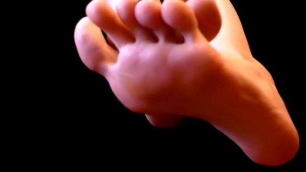 Beautiful feet with long toes and black nails #asmr #feet