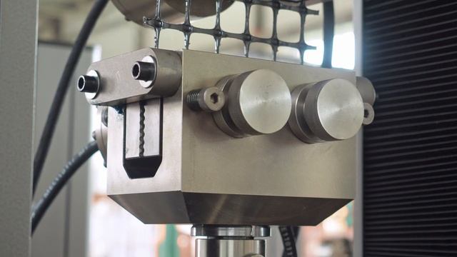 ЗАХВАТ ТИСОЧНЫЙ ГИДРАВЛИЧЕСКИЙ ПТГ-300-ВЗ | Испытание на растяжение геотекстильной сетки (геосетки смотреть онлайн