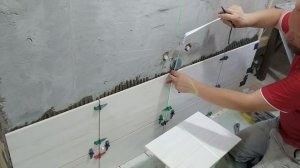 УКЛАДКА ПЛИТКИ НА СТЕНУ В САНУЗЛЕ. Как положить плитку на стену своими руками.