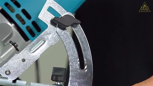 Пила циркулярная BORT BHK-160U