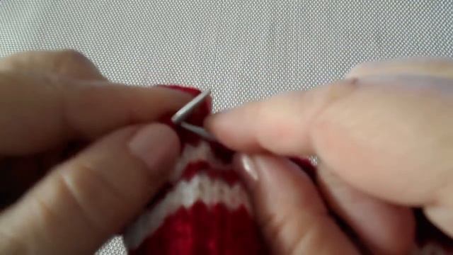 Подушка-конфетка спицами?Вязание из остатков пряжи #ЛюдмилаТен #вязаниеспицами смотреть онлайн
