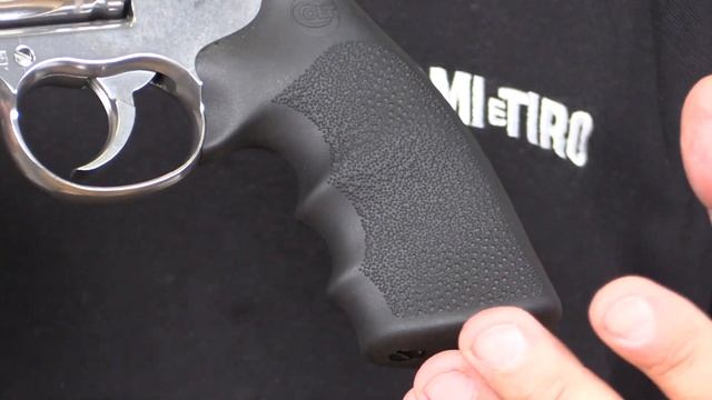 Il ritorno del Colt Anaconda in .44 magnum смотреть онлайн