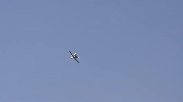 большие копии самолетов на радиоуправлении, Монстры моделизма!!!