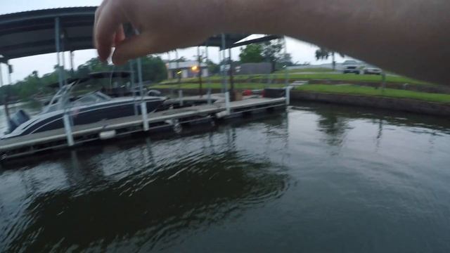 Pelican Bass Raider 10E: Using the Lowrance Hook Reveal! смотреть онлайн