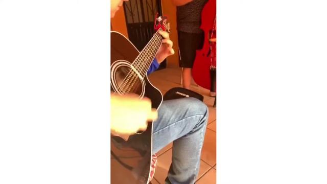 EL MEJOR REQUINTERO DE EN LA CIUDAD смотреть онлайн