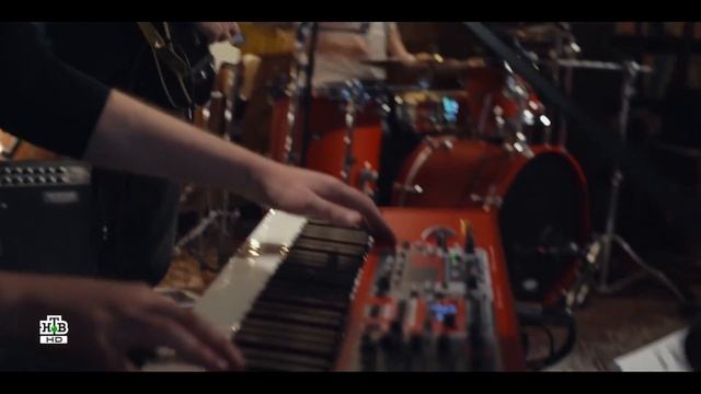 Ирина Сурина - "На Земле". Автор А. Новоселов смотреть онлайн