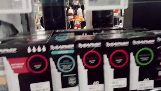 Electronic & Tech Shop in Russia | DNS | Tomsk City | Student Life | Travelingbc смотреть онлайн
