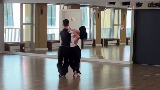 Evgeny Nikitin - Anastasia Milyutina | Fabulous Foxtrot смотреть онлайн