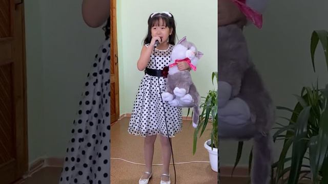 Цой Каролина Странный кот смотреть онлайн