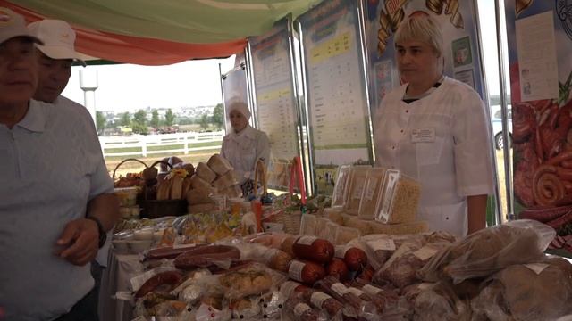 Нурлатские аграрии приступили к жатве смотреть онлайн