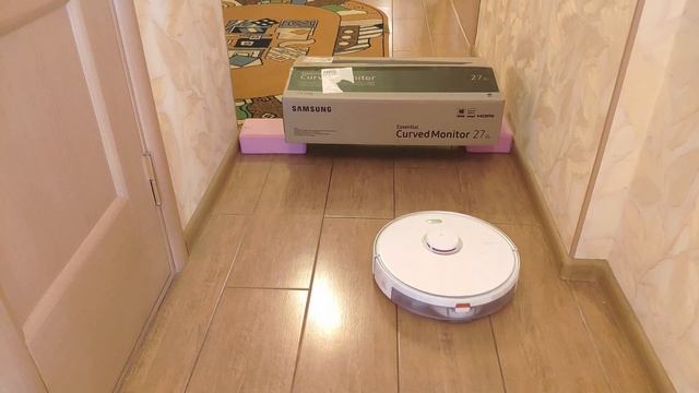 Roborock S5 Max test: Minimum clearance under furniture смотреть онлайн