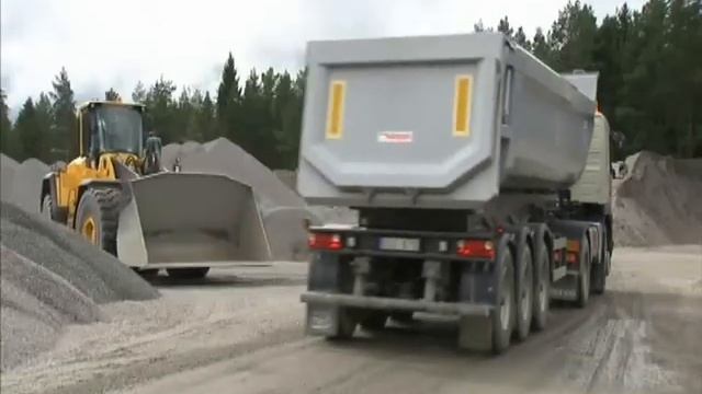 Колесные погрузчики L150G, L180G, L220G смотреть онлайн