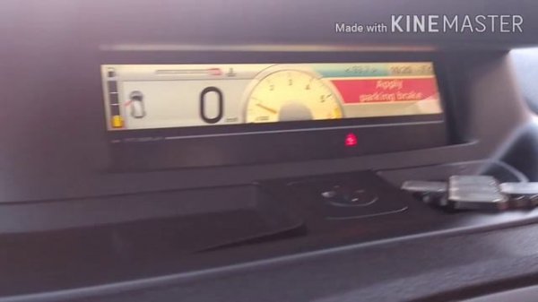 Renault scenic 3. Рено сценик 3. ошибка по сигналу открывания двери.