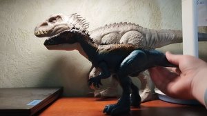 Обзор на кархародонтозавра и диморфодона