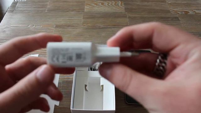 Preview: Xiaomi Redmi 2S - AI Camera and Plastic Back?! смотреть онлайн