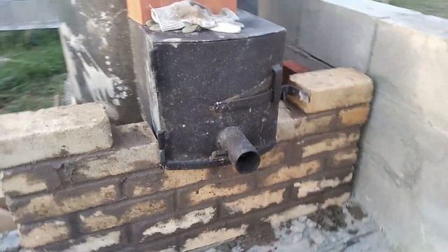 Кладка портала банной печи. Заготовка бросовых дров смотреть онлайн