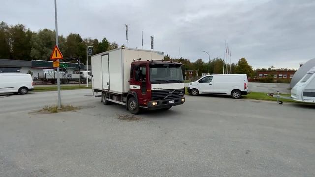 Köp Lastbil Volvo FL6 på Klaravik смотреть онлайн